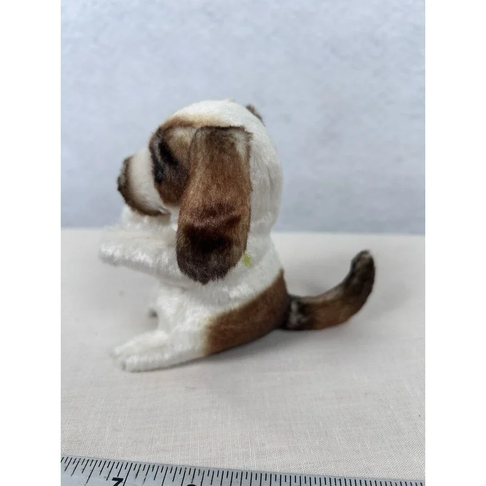 Folkmanis Mini Dog Finger Puppet Plush Realistic Brown Ears White Body 4.5”